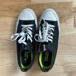 Converse Women Size 8